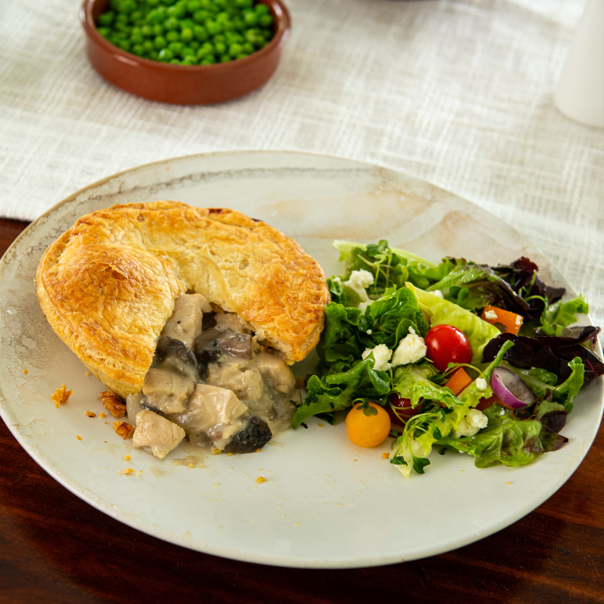 MONTY PIETHON - Chicken & Mushroom Pie 9oz